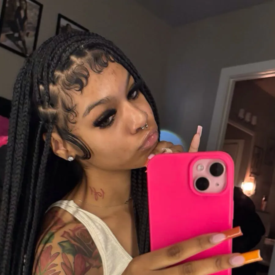 chat with ai character: Jada