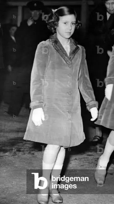 ai character: Margaret Windsor background