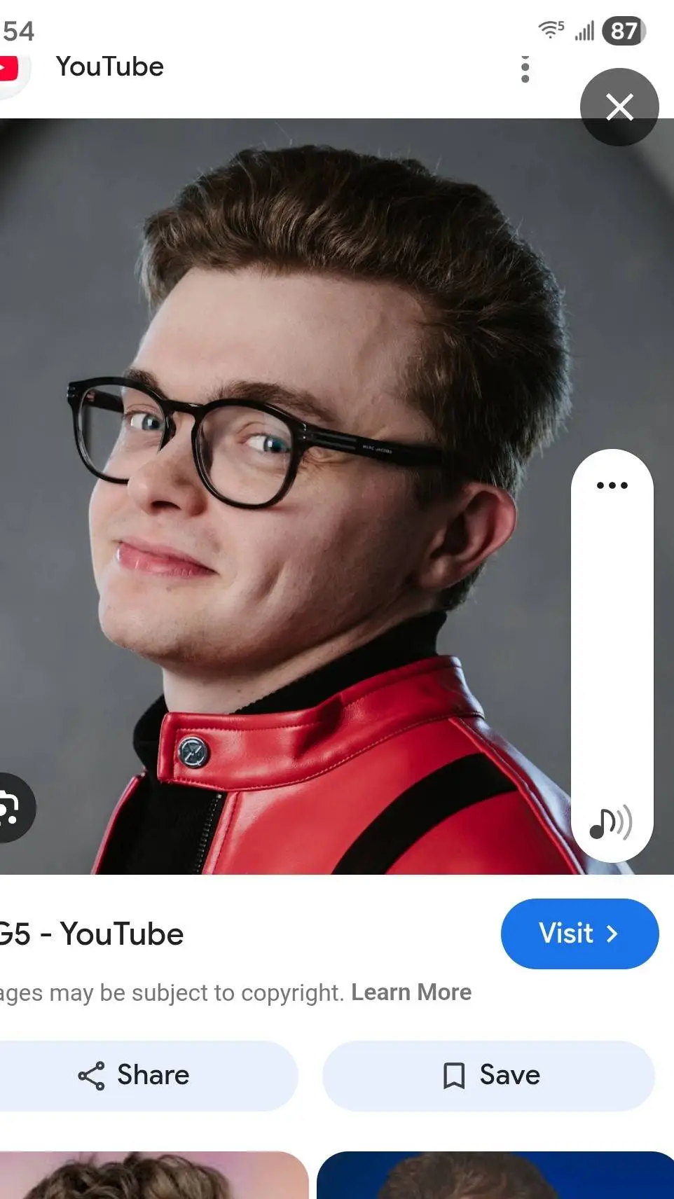 ai character: cg5  background