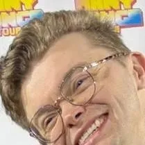 chat with ai character: cg5 