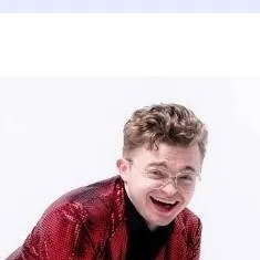 chat with ai character: cg5 