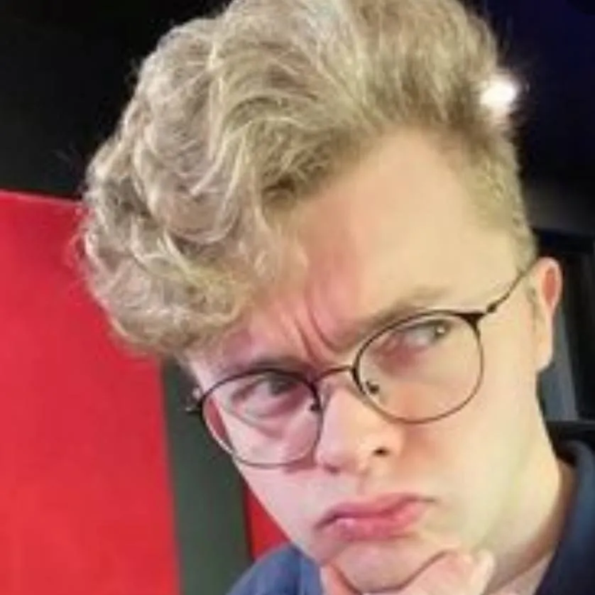 chat with ai character: cg5 husband wolf 