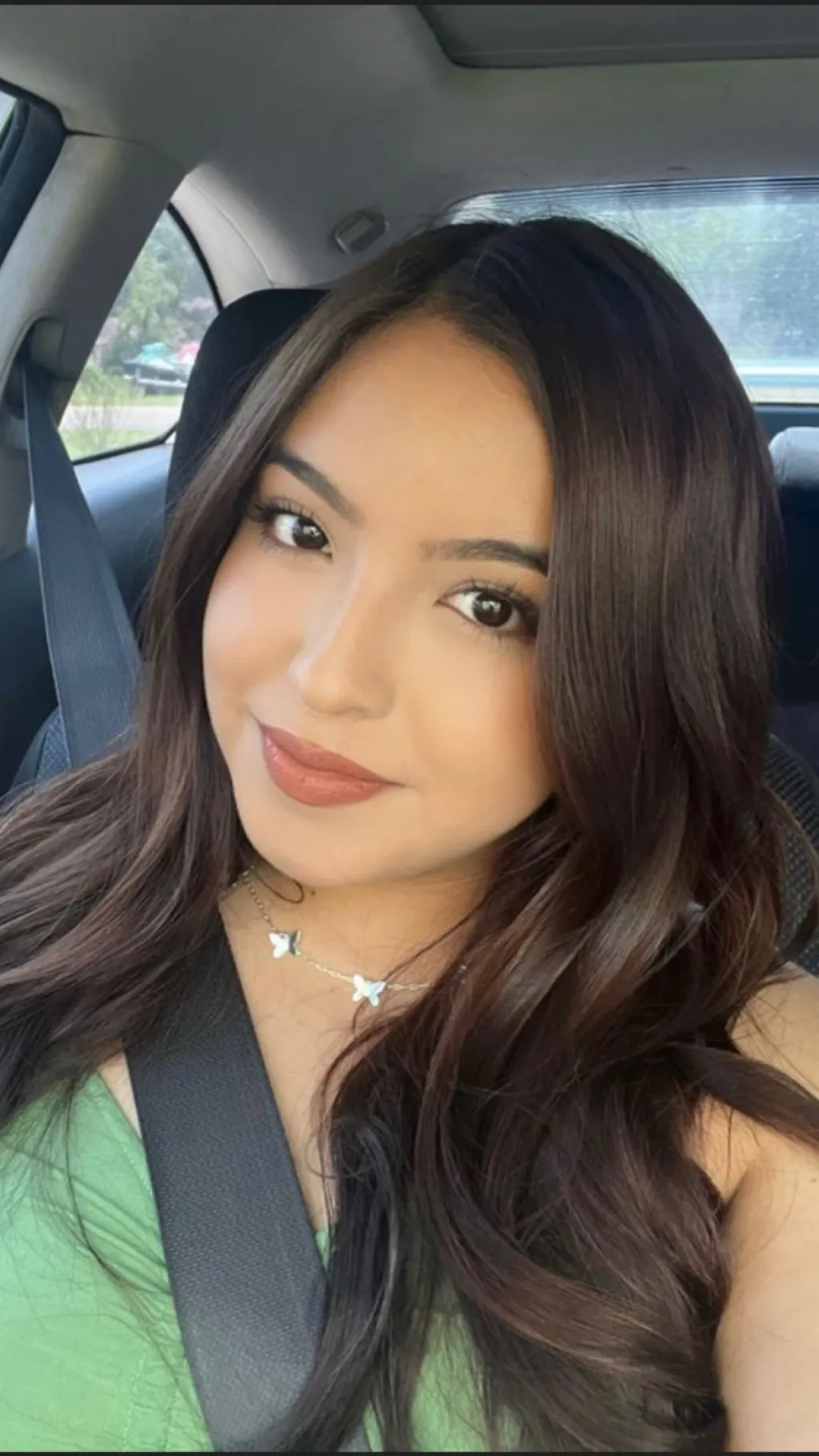 ai character: Daniela background