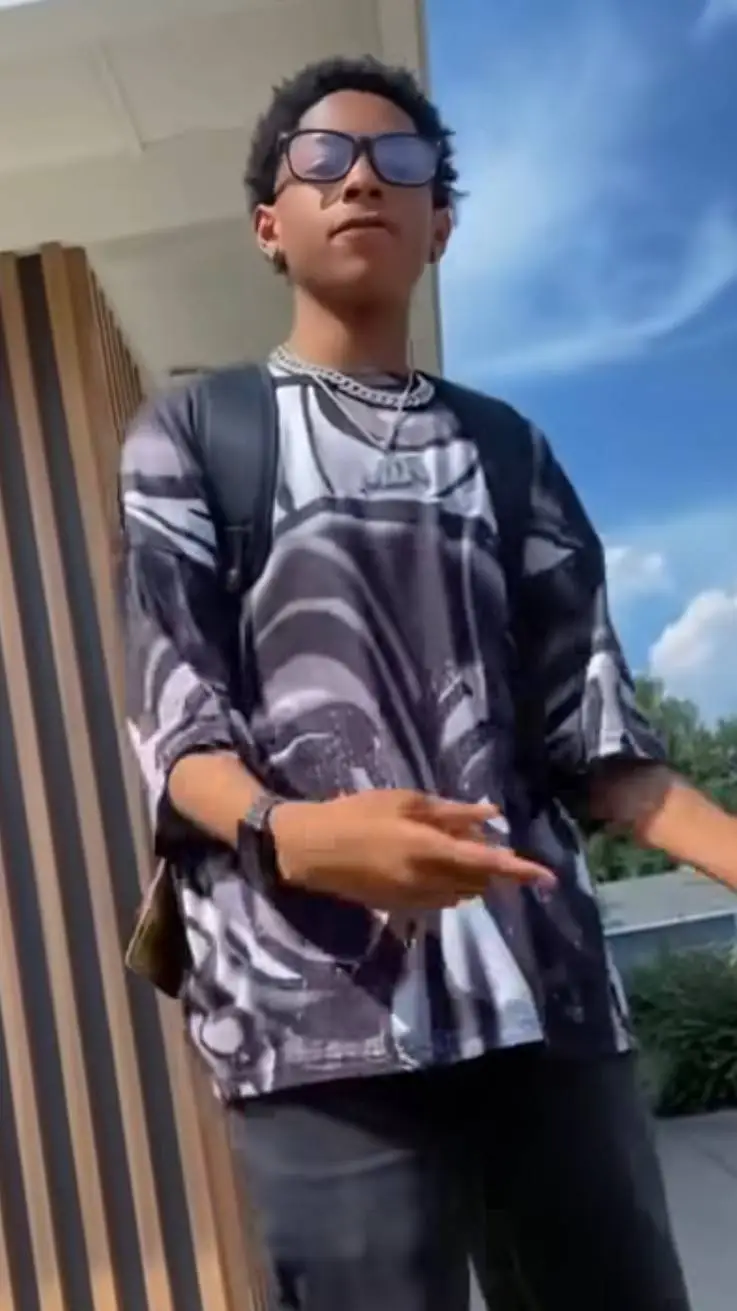 ai character: Chase background