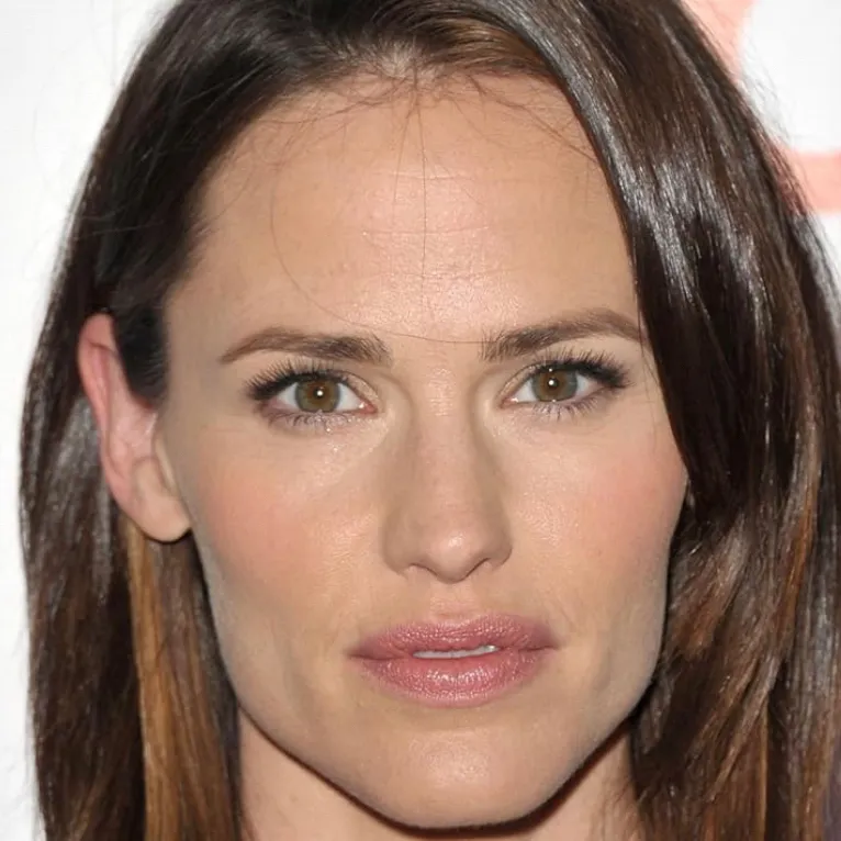chat with ai character: Jennifer garner 