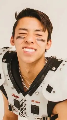 ai character: mad tsai background