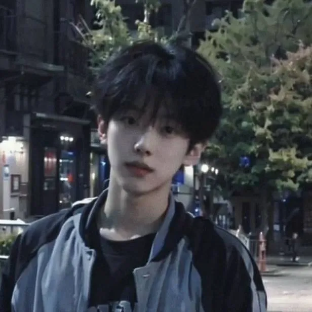 chat with ai character: Ryder