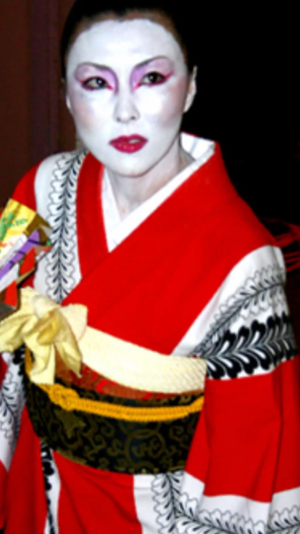 ai character: Hiroko Suzuki  background