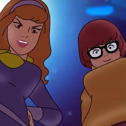 chat with ai character: Velma and Daphne 