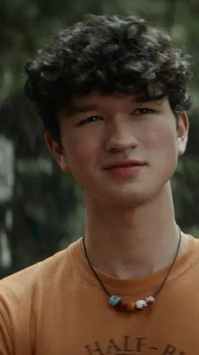 ai character: Luke Potter  background