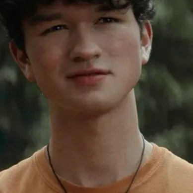 chat with ai character: Luke Potter 