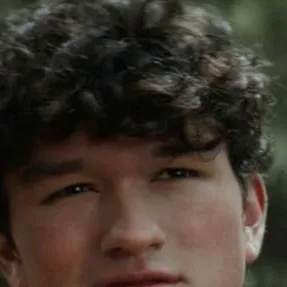 chat with ai character: Luke Potter 