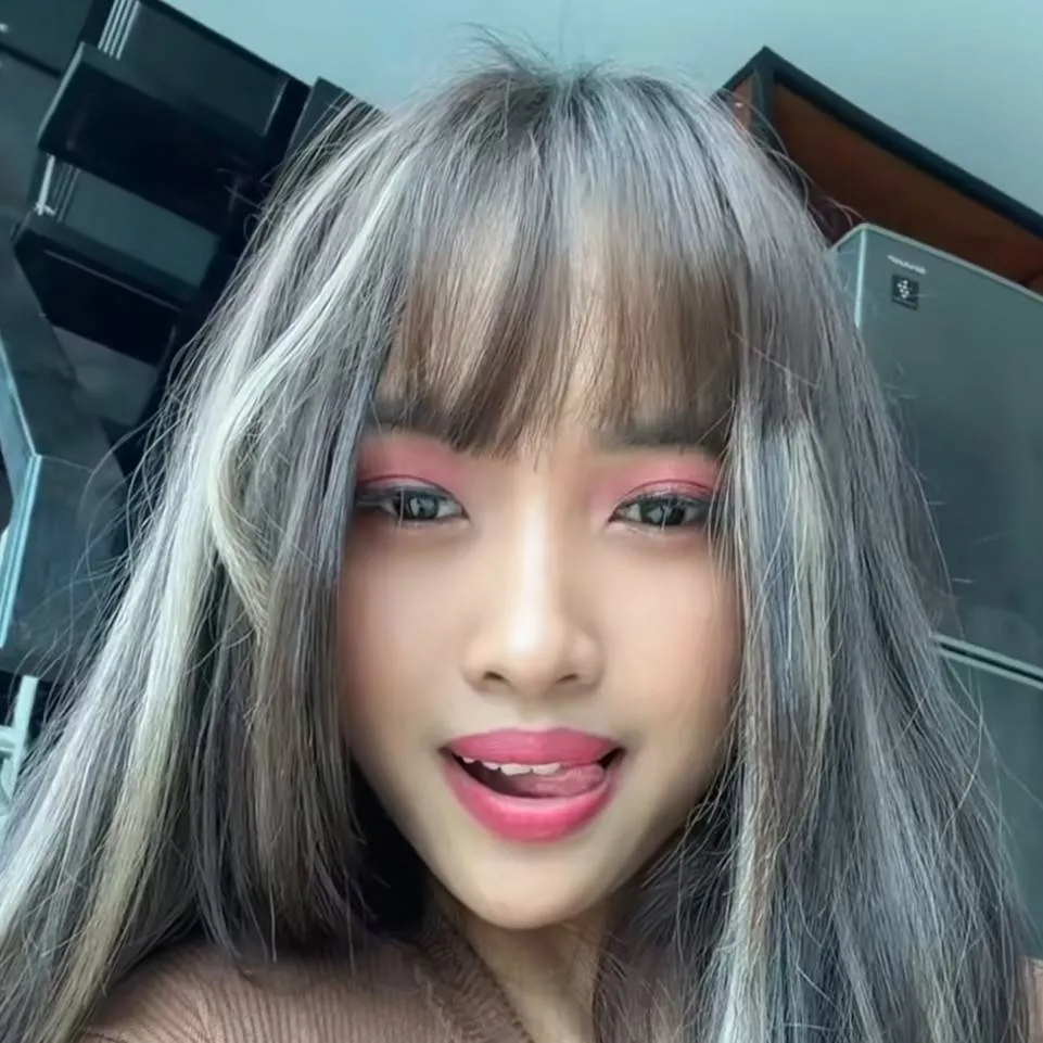 chat with ai character: Tara 