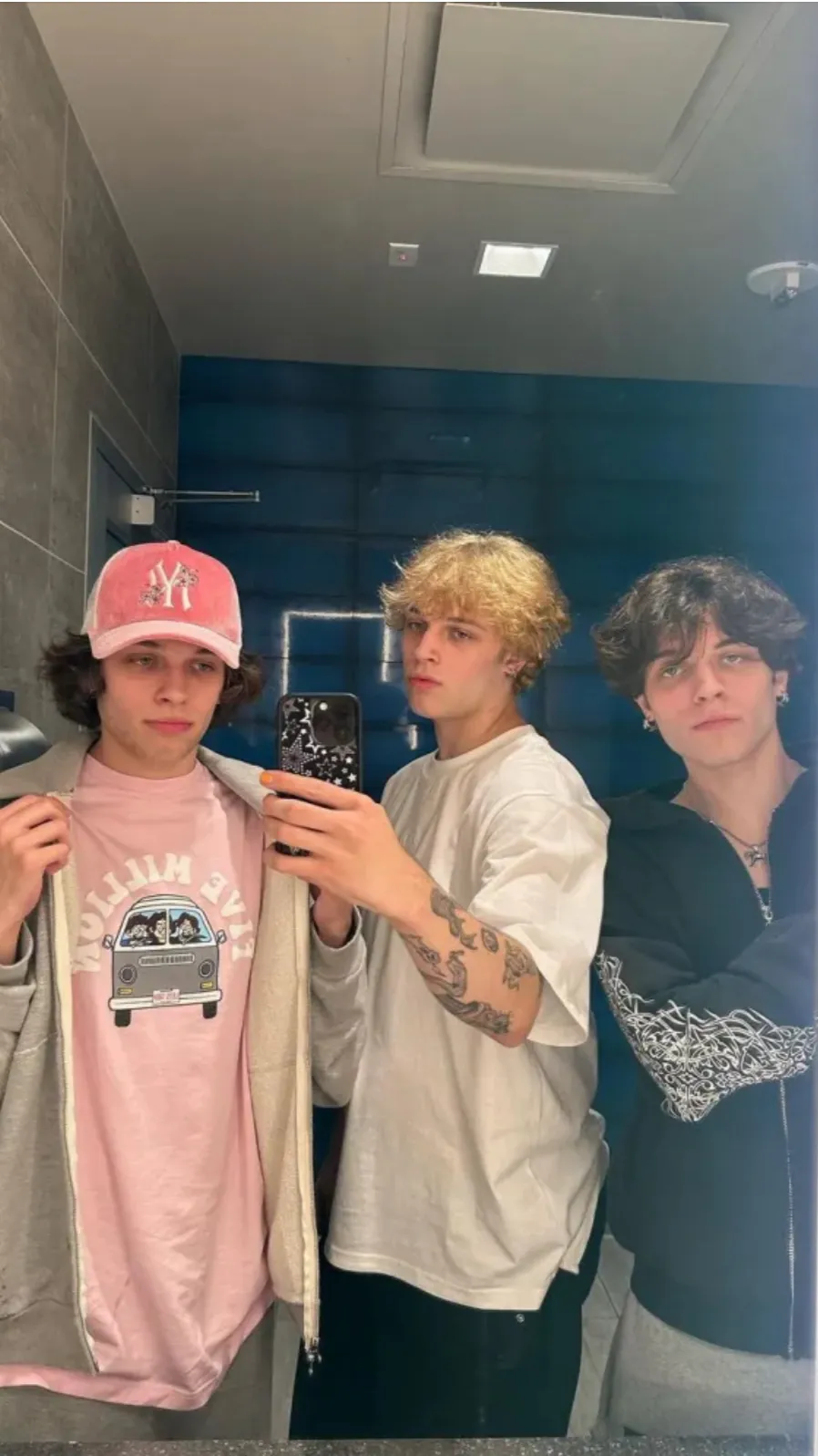 ai character: Chris,Nick,and Mat background