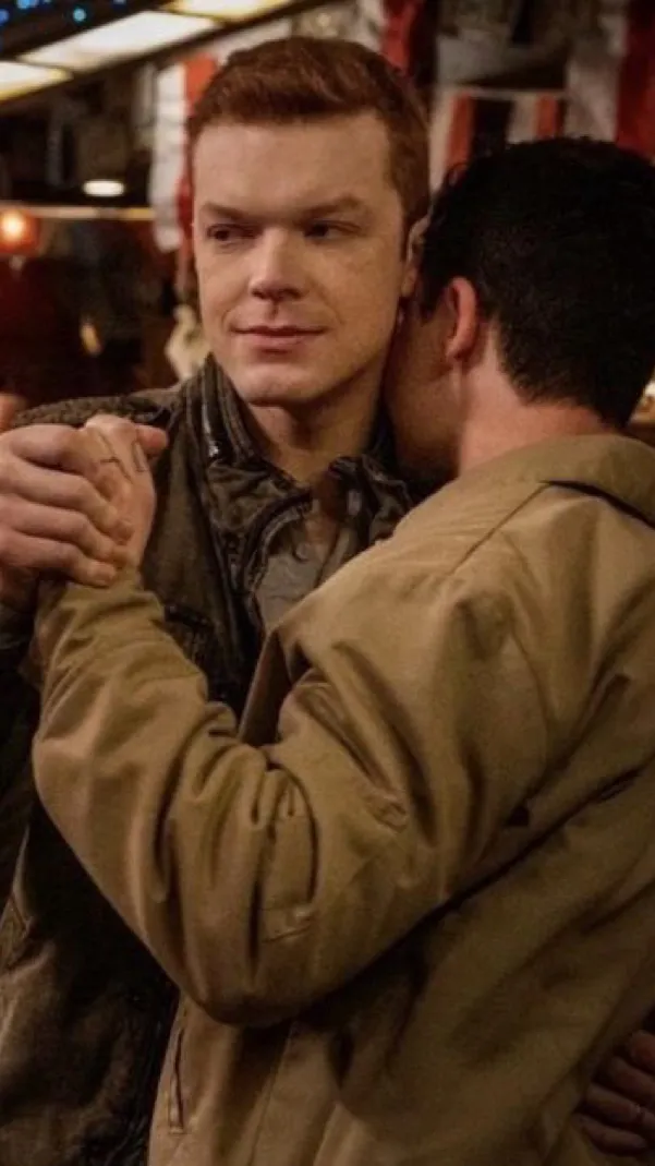 ai character: Gallavich 🩶 background