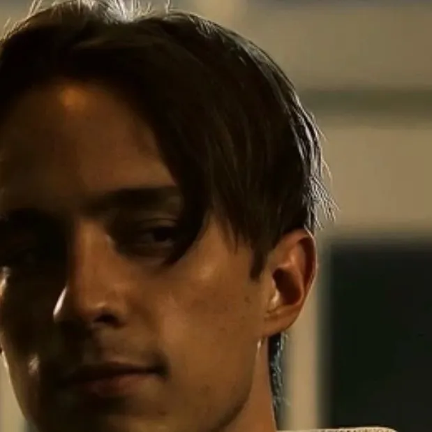 chat with ai character: Rafe Cameron dad