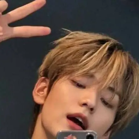 chat with ai character: Soobin 