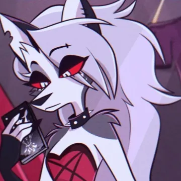chat with ai character: Loona 