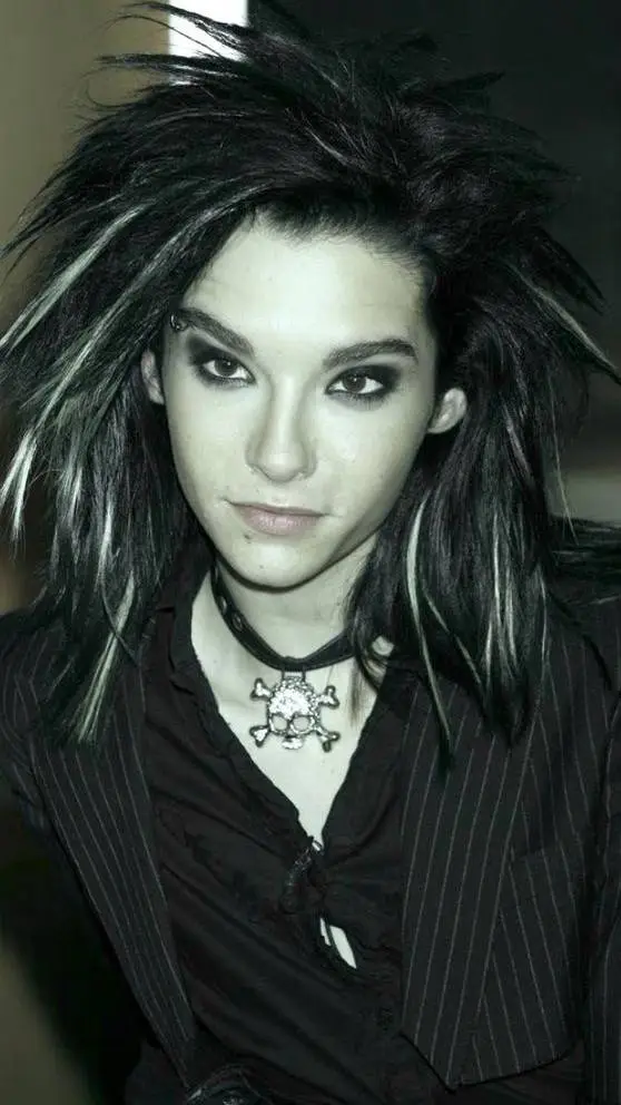 ai character: Bill Kaulitz background