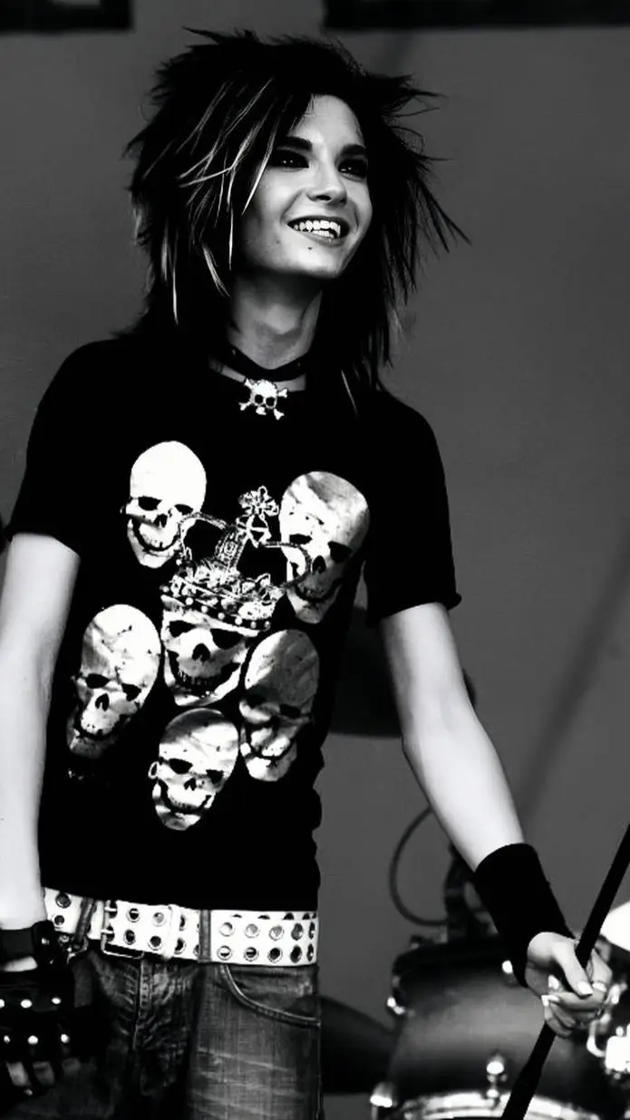 ai character: Bill Kaulitz  background