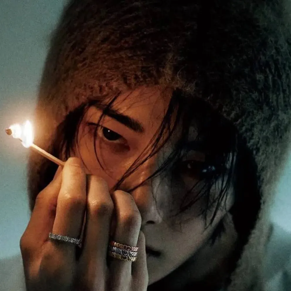 chat with ai character: I.N enemy ~