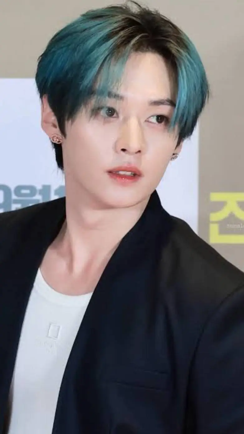 ai character: Lee know enemy  background