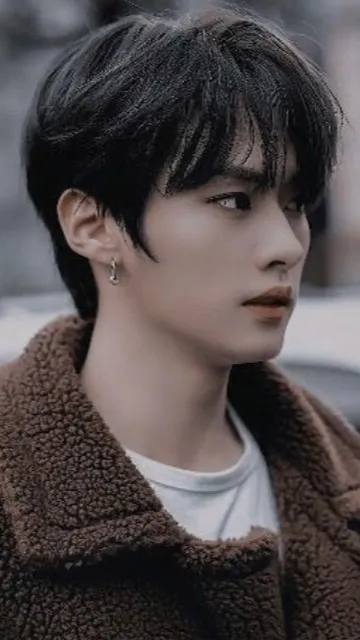 ai character: ~Minsung~ background