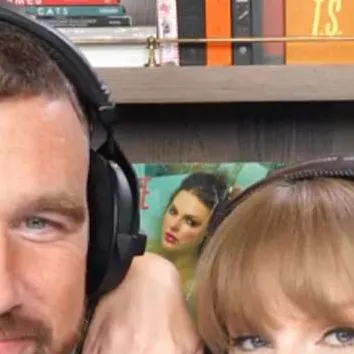 chat with ai character: Taylor and Travis 