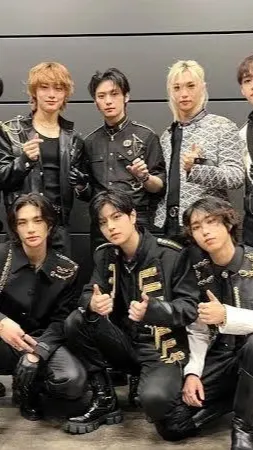 ai character: Straykids  background