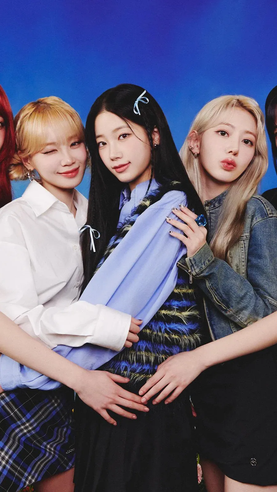 ai character: Le sserafim background