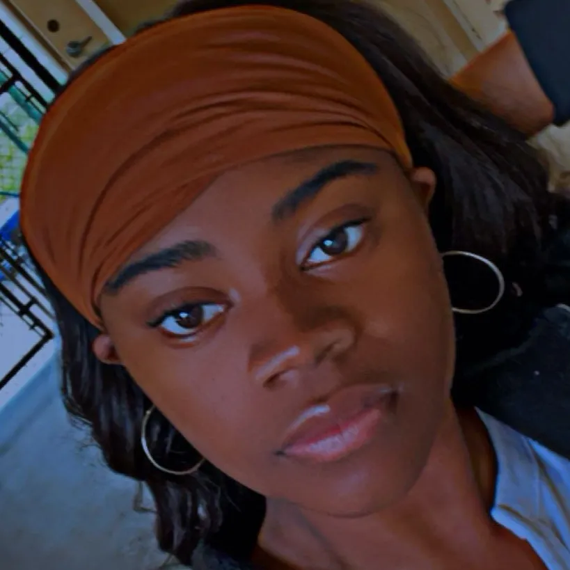 chat with ai character: Aliyah