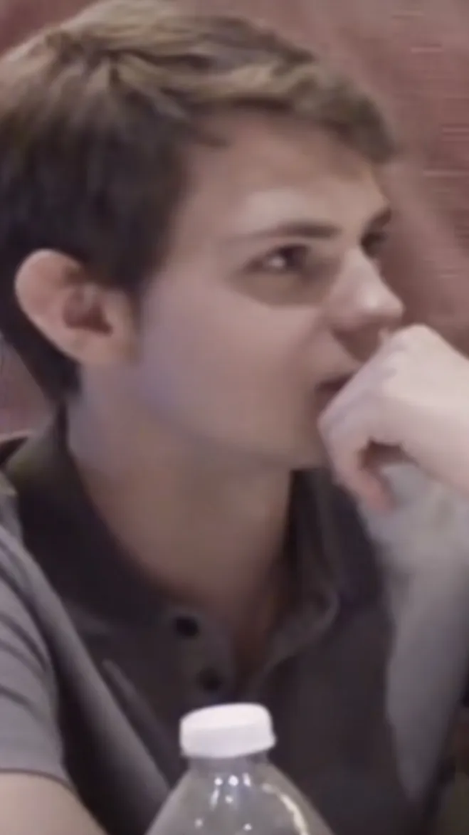ai character: Robbie Kay background