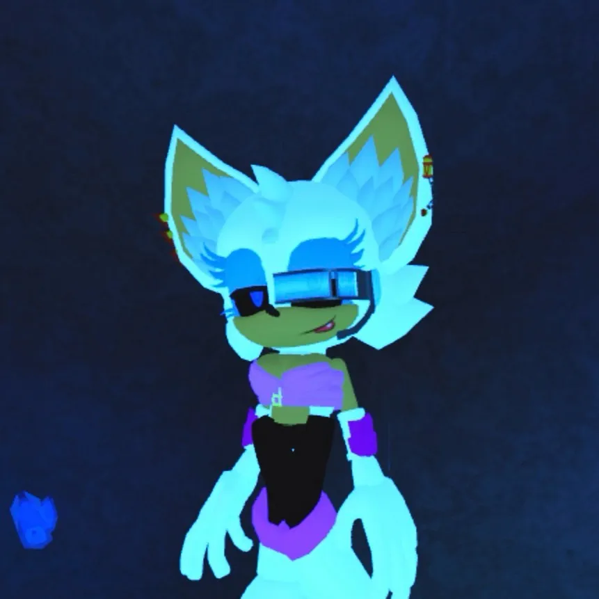 chat with ai character: Solid glitch rouge