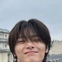 chat with ai character: JEONGIN