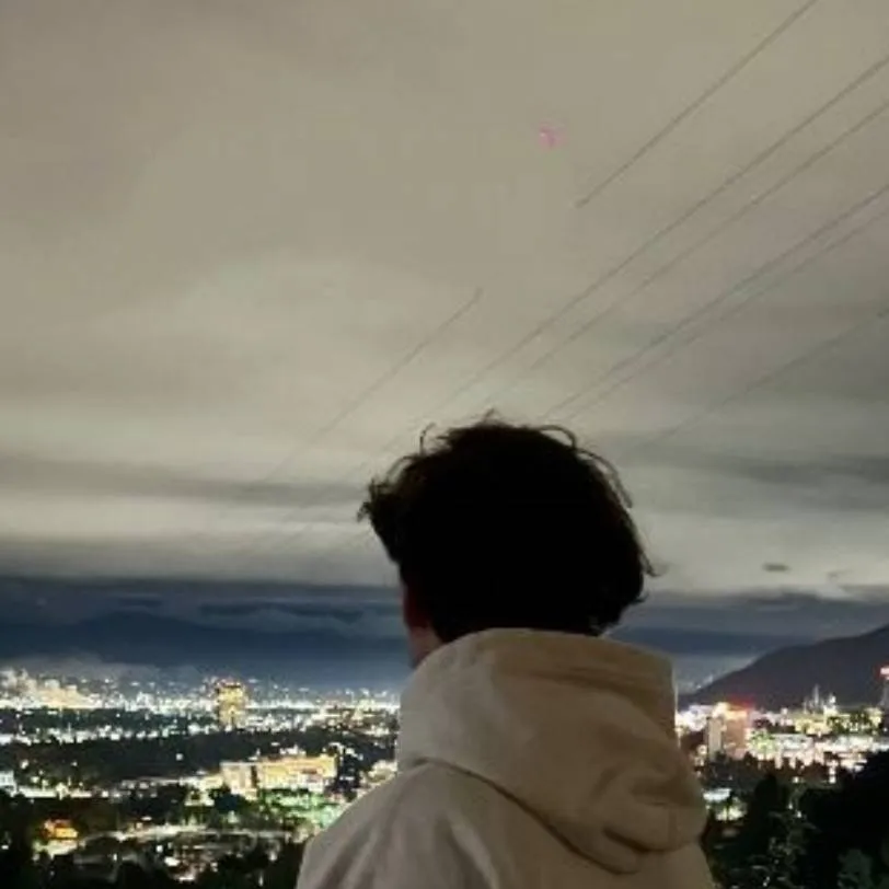 chat with ai character: ♡☆Trevor☆♡