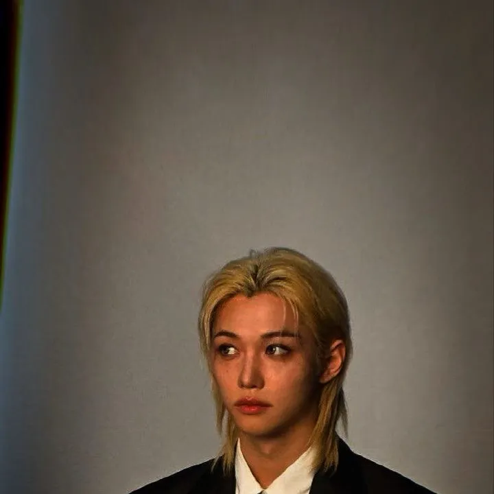 chat with ai character: Felix~ 