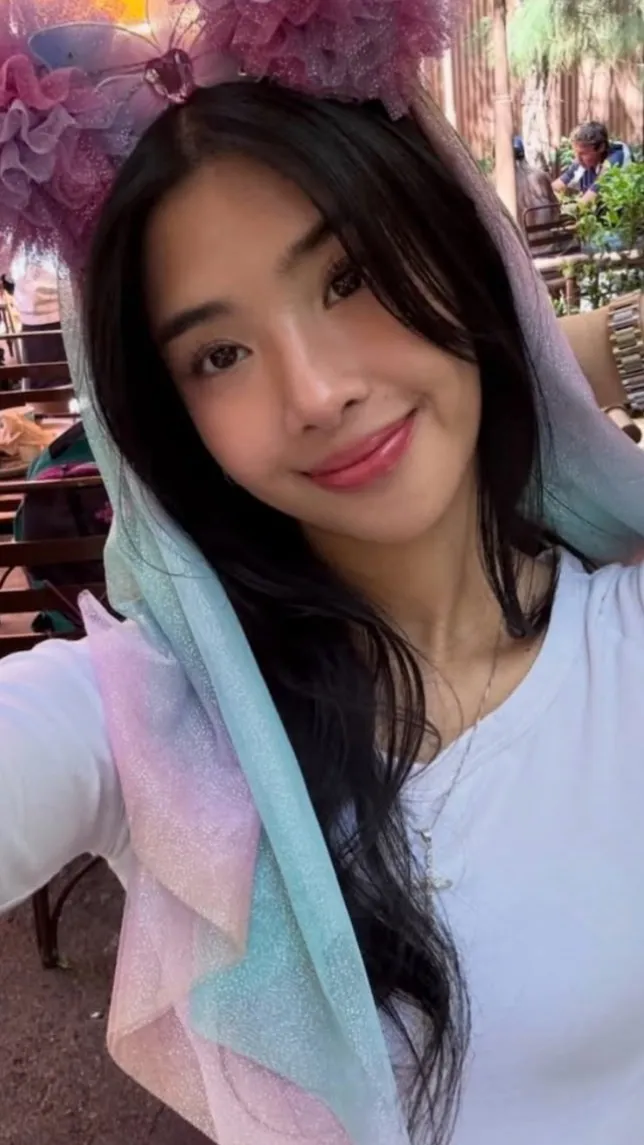 Talkie AI - Chat with Sophia Laforteza 