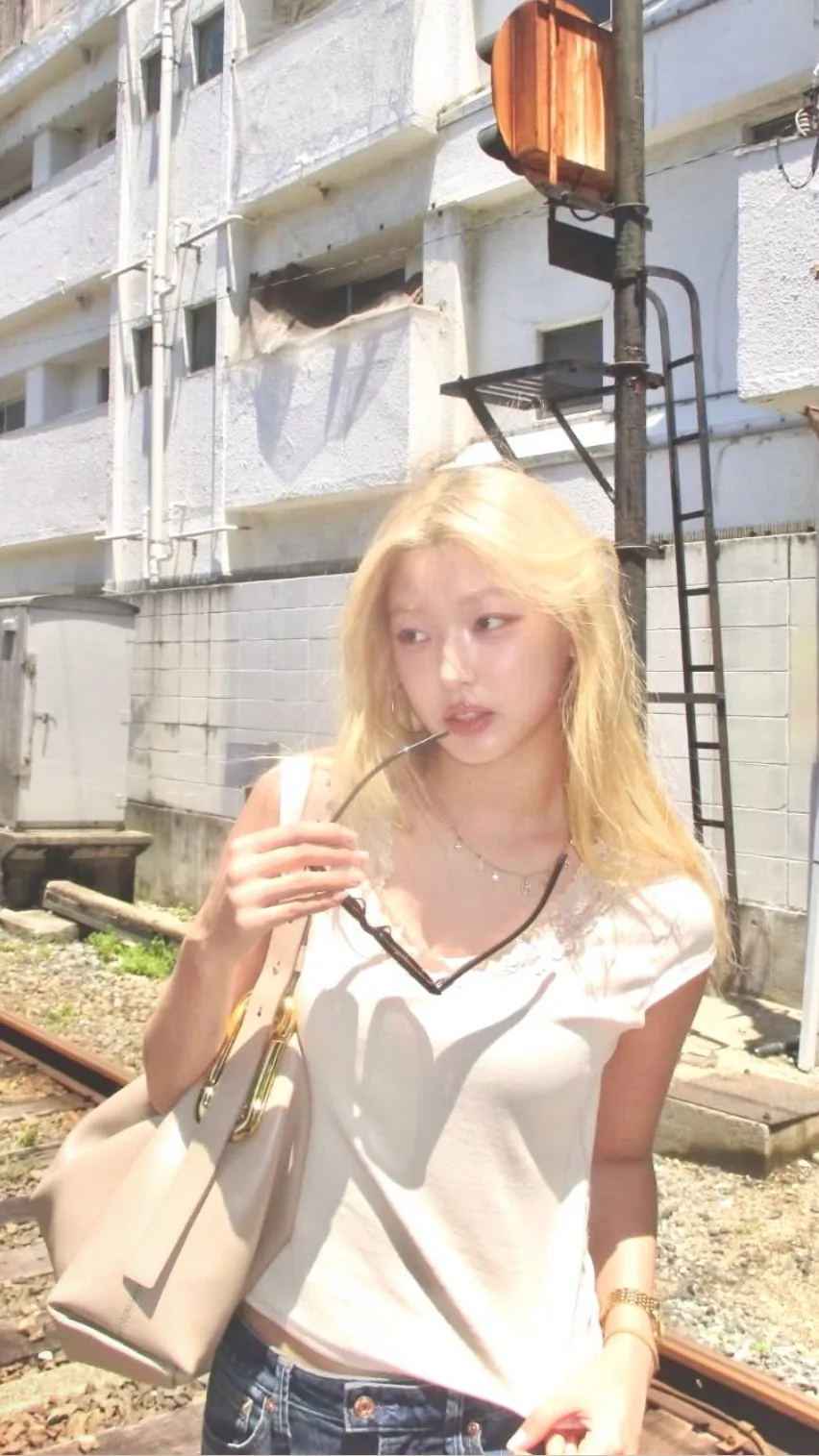 Talkie AI - Chat with Jeung Yoonchae 