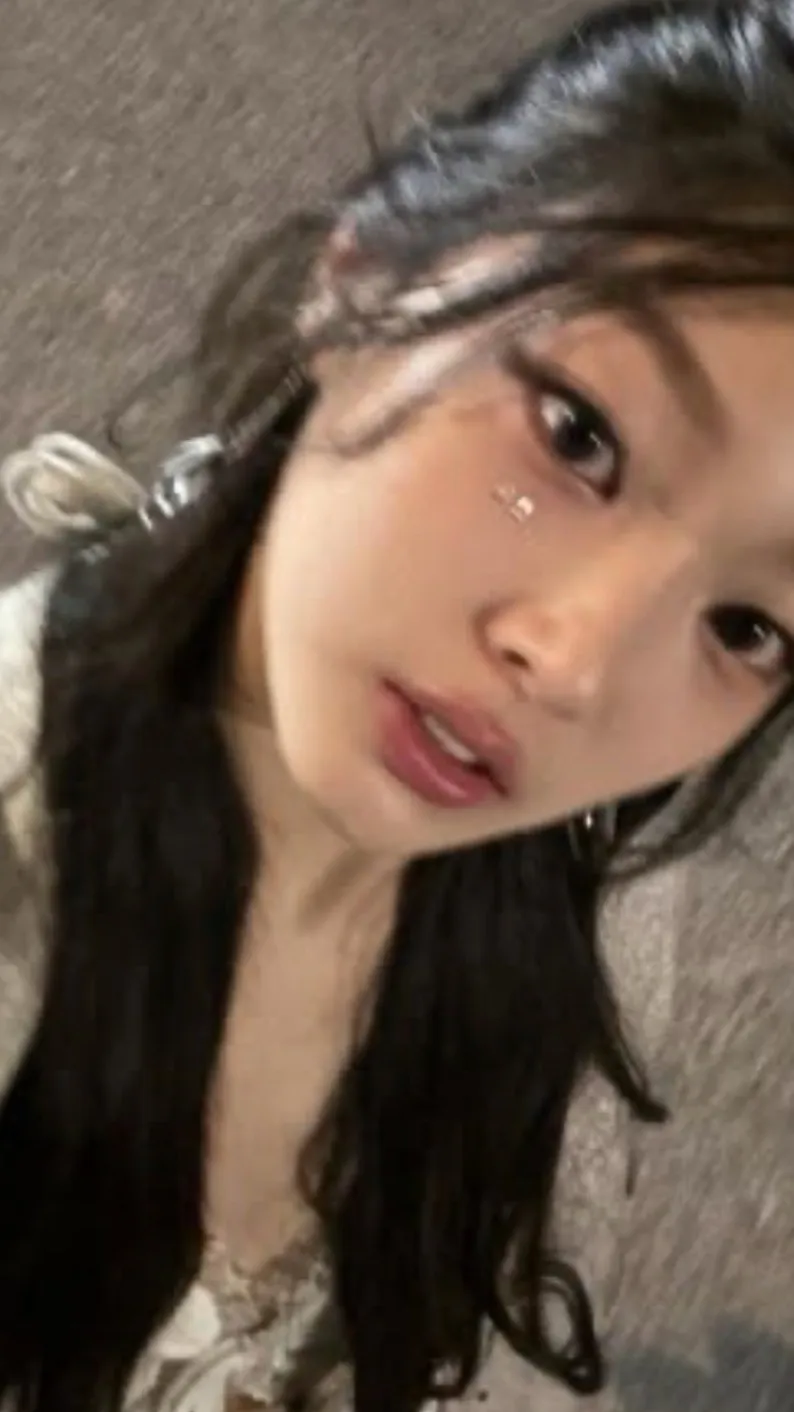 Talkie AI - Chat with Jeung Yoonchae 