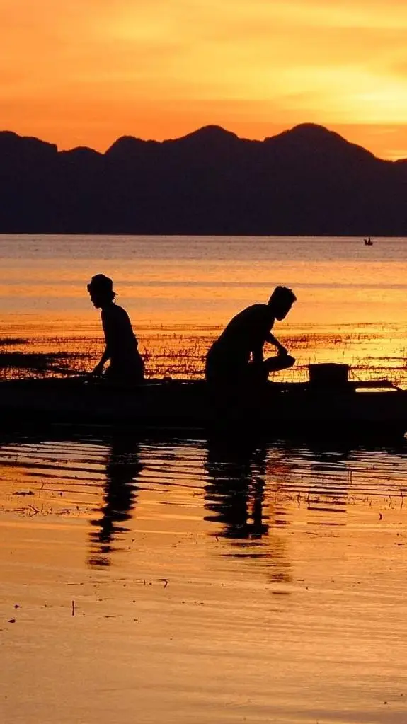 ai character: it's ok to be dif. background