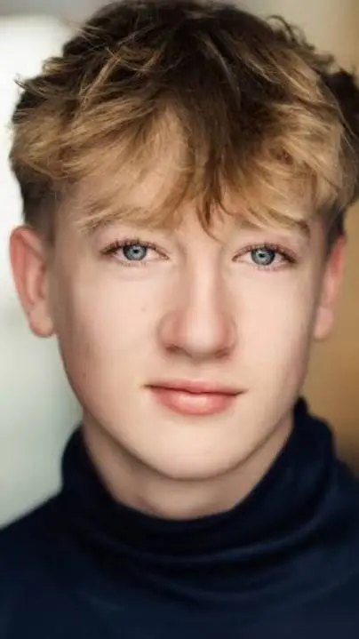 ai character: Oliver Zetterström background