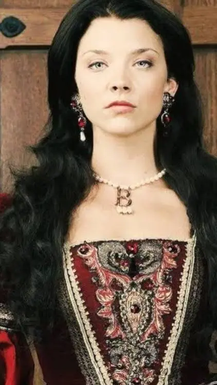 Talkie AI - Chat with Anne Boleyn