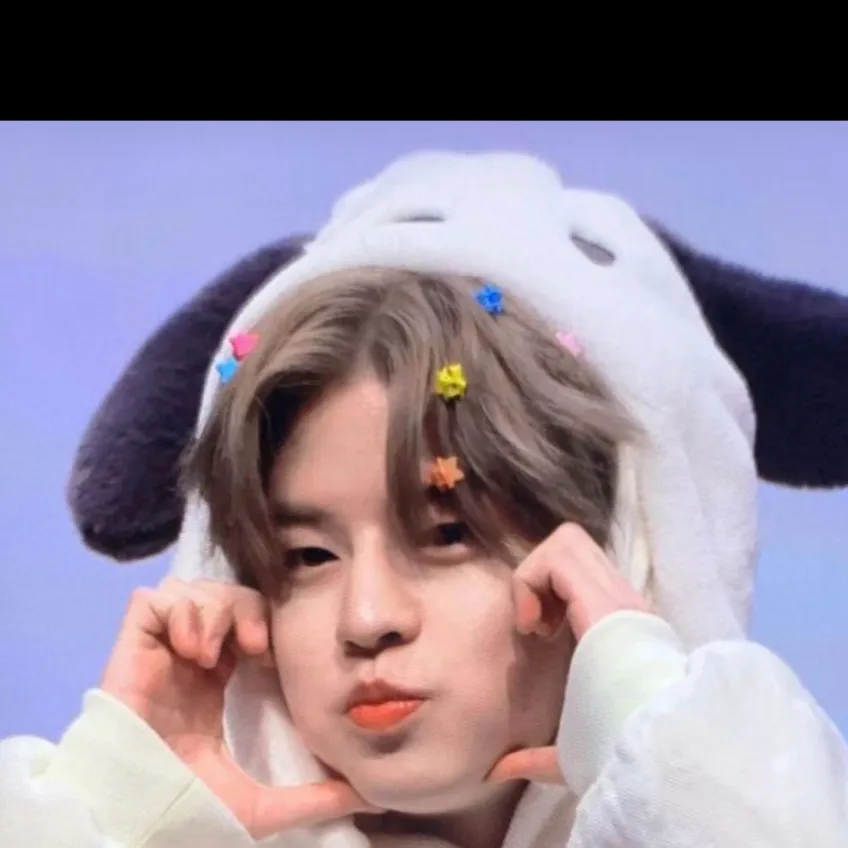 chat with ai character: ✨~Seungmin~🩵