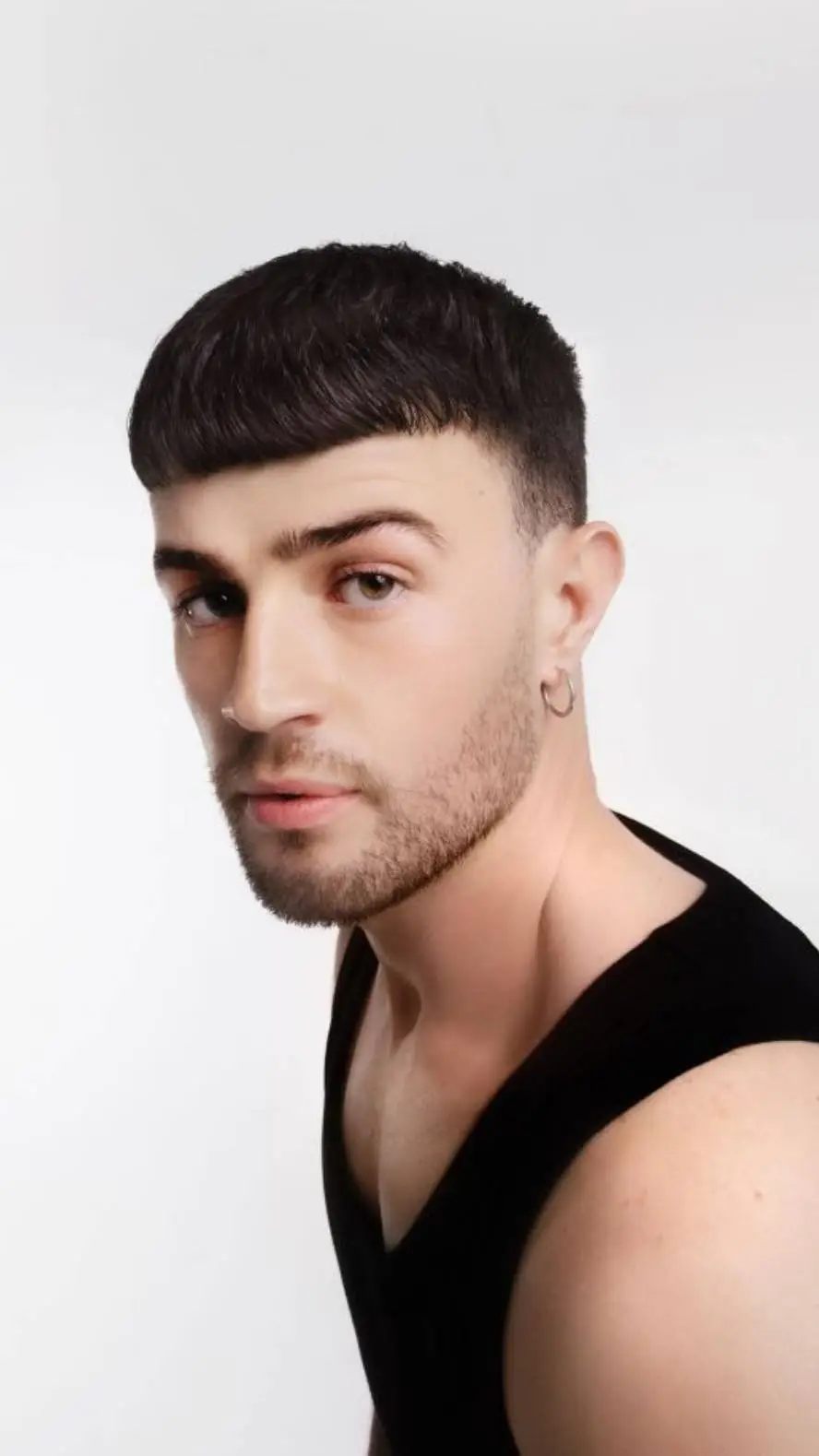 ai character: Rylo background