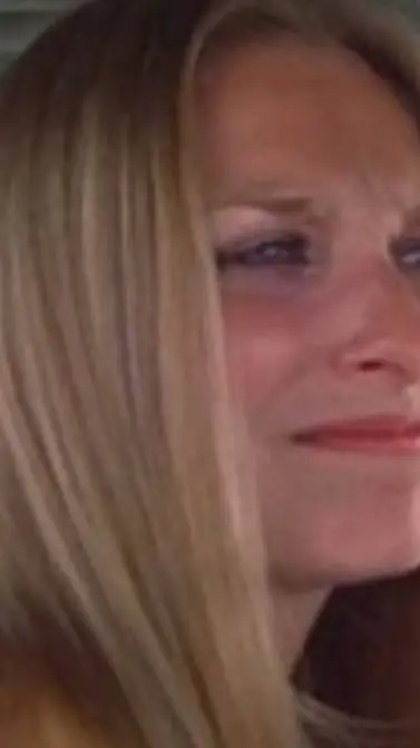 ai character: Sally hardesty  background