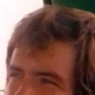 chat with ai character: kirk