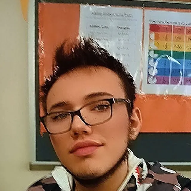 chat with ai character: Dominic Freeman