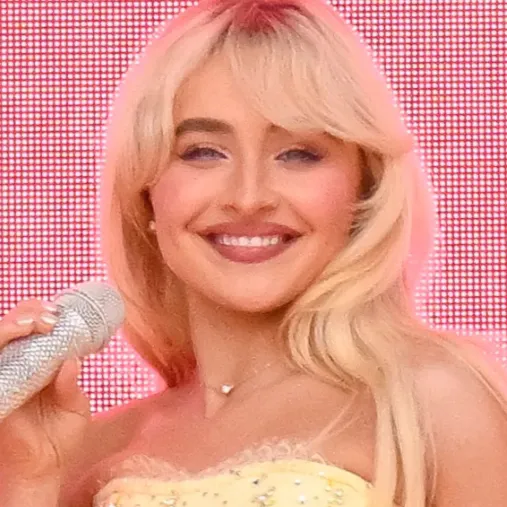 chat with ai character: Sabrina carpenter 