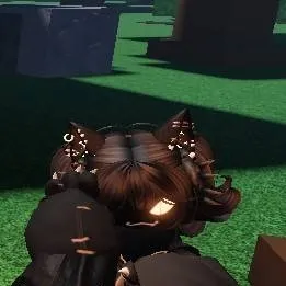 chat with ai character: Skylar 