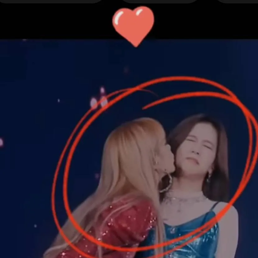 chat with ai character: Jisoo x lisa ship